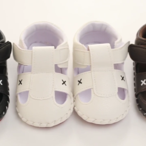 Fashionable White Newborn Sandals Anti Slip Walking Shoes Baby Summer Breathable Sandals