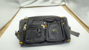 กระเป๋าคาดเอว+คาดอก รุ่นใหญ่ยาว32ซม.มีซิป 7ช่อง หัวซิปโลหะ มีห่วงคล้องด้านหน้า ปรับสายได้ถึง 54 นิ้ว waist bag + chest bag The large model is 32 cm long and has 7 zipper compartments a metal zipper head and a loop on the front. Adjustable strap up to 54