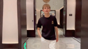 Men's Short Sleeve T-Shirt: Korean Version Fashionable Pure Cotton Top