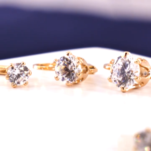 Xuping Anting Desi Wanita Warna Emas