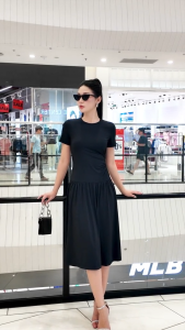 Black Crepe - Đầm thun ôm tạo kiểu IVY moda MS 42T0237
