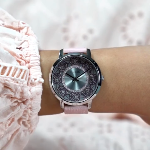 [Promo] Jam Tangan Wanita Guess GW0529L1 Floral Dahlia Silver Dial Pink Genuine Leather Strap Original Garansi 2 Tahun [✔COD][100% Authentic]