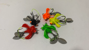 เหยื่อปลอม กบยาง MB Fishing เม่น MB06