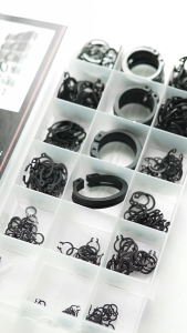 Snapring 300 Pcs Retaining Ring Bahan Baja Karbon Berkualitas - Ring-6604