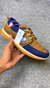 Sepatu Sneakers Pria Karet Import Sneakers Casual Terbaru