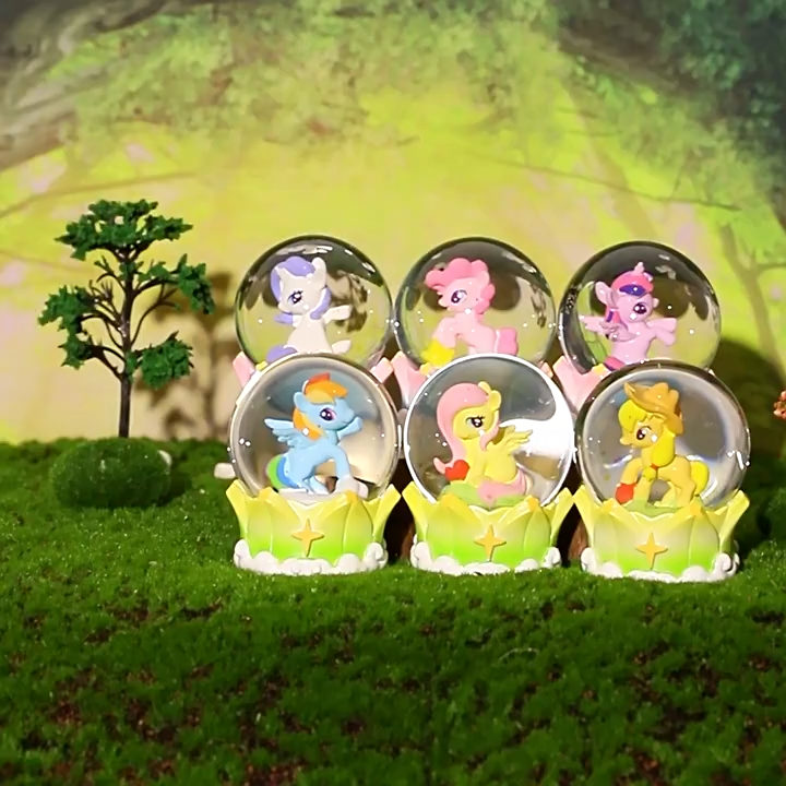 🦄 น่ารักทุกแบบเลย โมเดลโคมไฟ กล่องสุ่ม ม้า Unicorn มีหลายรูปแบบให้เลือกสะสม มีการ์ดในกล่องสุ่ม ( 1 กล่อง 6 จุ่ม ) ยก Box