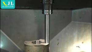 BAP300R Tool holder Milling Cutter Bar APMT1135 Carbide Inserts Cutting Shoulder Right Angle Milling Cutter Tool cnc end mill holder