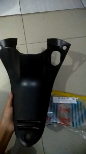 COD Legshield Leksil Tengah Atas Supra X 125 2003 2004 2005 2006 2007 2008 2009 2010 2011 2012 2013 Hitam Merk Win