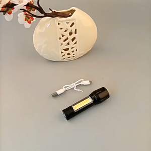 Senter Swat Mini Zoom / Senter Police LED Tanpa Tali Peganggan