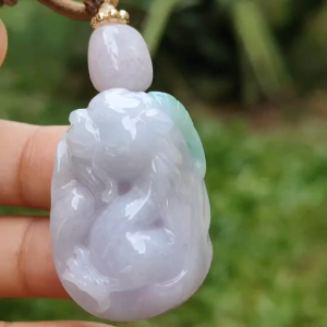 Green and Purle unique and stylish Natural Type A Jadeite pendant crafted with Dragon come with QIC approved labs certificate weight 19.20 grams 34 * 24.2 * 11.6 mm very suitable for daily wear or collection (pendant112)