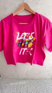 BAJU KAOS CROP TOP ZUMBA AEROBIC GYM FITNES SENAM LINE DANCE RUNNING LARI YOGA POUNDFIT WANITA DEKAOS SHOP 3008 LETS HIT IT
