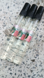 น้ำหอมกลิ่นดีเคเอ็นวาย พิ้งค์ หอมหวานสดชื่น ใสๆ