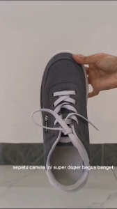 Sepatu Levis Sneakers Wanita Dewasa Jeans Denim Sepatu Kets sepatu Tali Sneakes Jeans Denim Kombinasi Tali Sepatu Cewek Kets Kekinian Keren Model AS73 Sepatu wanita terbaru 2024
