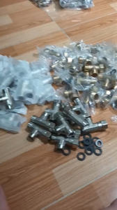 Tê cầu inox - Tê chia nước thau Tê đồng rắc co ren phi 21