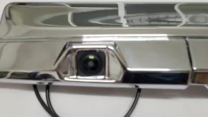 มือเปิดฝาท้าย TRITON ปี 2020-2023 สีดำ สีชุบ รุ่นมีรูกล้อง กล้อง 170 องศา มือเปิดท้าย MITSUBISHI TRITON 20-23 มือเปิดอันกลาง ดำ โครเมี่ยม มือจับประตูท้ายรถกระบะ มิตซูบิชิ ไทรทัน ไททัน ไตรตัน มือเปิด ฝาท้าย มือเปิดท้าย 2020 2021 2022 2023 มือเปิดท้ายรถ