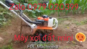 Máy xới đất mini gia đình  máy sử dụng động cơ 4 thì