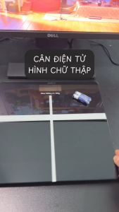 Cân Điện Tử Chữ Thập Mặt Kính Cường Lực Sang Trọng Tiện Lợi