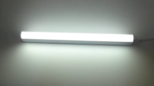 🇸🇬 T5 Triple Tone LED Light Tube 3-in-1 24W Tri Color