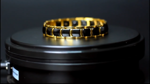 Gelang Magnet Baja Tahan Karat Keramik Kelas Atas Gelang Kesehatan Energi Pria untuk Menahan Kelelahan Aksesori Fashion