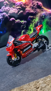 Maisto Die Cast Miniatur Motor Moto GP Ducati Lenovo Jack Miller 43
