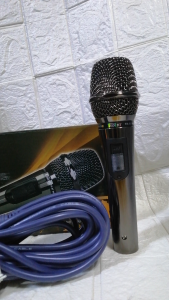 Trident Tr-97 pro the professional dynamic microphone hyper cardoid dynamic microphone