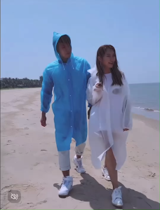 เสื้อกันฝนผู้ใหญ่ เสื้อกันฝนรุ่นใหม่ ทรงทันสมัย น้ำหนักเบา ใส่สบาย ระบายอากาศได้ดี พร้อมส่ง🚚✔