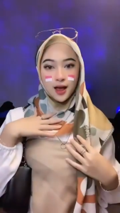 Stiker Pipi Bendera Merah Putih 1 Lembar Isi 80pcs Bahan Cromo Anti Luntur Sudah Cut