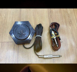 Cặp bàn đạp 1 chạm và giây móc kết nối máy xăm