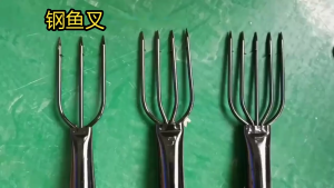 Prong Prong Barbed Gig Fork Hook Fishing Spear Spearhead Fork Harpoon Tip with Barbs Diving Spear Gun Head Fishing Tools HSQ-Harpoon-Tip