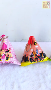 Dompet Ketupat Gantungan Kunci & Aneka Karakter