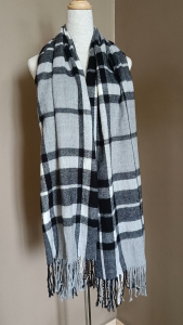 PRELOVED SCARF Cashmere / Wool shawl imported from Japan Korea US & Europe SS15