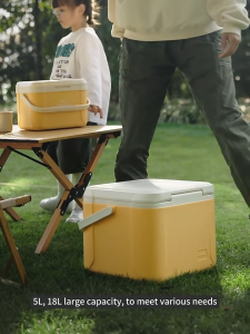 NATUREHIKE Plastic Cooler || Milky Yellow Light Coffee Fruit Green