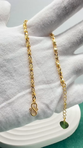 10k Gold Tauco Bracelet & Small Fish Frosted Bracelet: A Guide to 2024 Fashion Trends