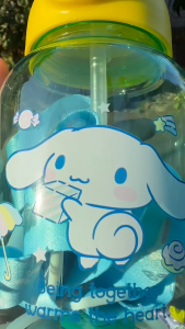 Botol Minum Anak Karakter Sanrio Ukuran 600ml Free Sedotan Tutup Kuping HX 3222