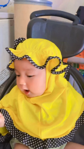kerudung krudung bayi baby perempuan umur 0 6 bulan 6 12 bulan 1 2 3 tahun lucu terbaru kekinian 2022 / kerudung anak perempuan / jilbab hijab instan bergo anak bayi baby perempuan 0 6 bulan 6 12 bulan 1 2 3 tahun lucu terbaru kekinian TOPI LIST POLKA