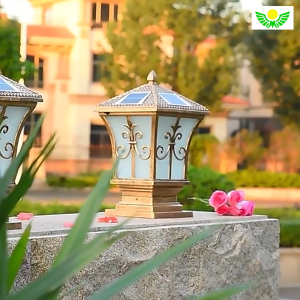 Đèn Cổng Năng Lượng Mặt Trời Mifidi Solar 25cm Hình Tháp - Bảo Hành 1 Năm - Màu Vàng Đồng