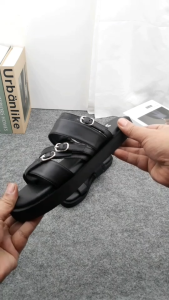 JANITRA OFFICIAL SHOP || Lashira Sandal Wanita Slide Gesper Hitam Viral