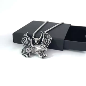 Kalung Liontin Fashion Desain Elang Rajawali / Eagle Hawk Untuk Pria Wanita Gaya Retro