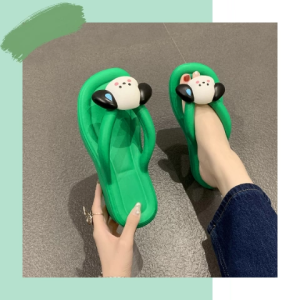 LEAShop ลดพิเศษ รองเท้าแตะหูหนีบ สไตล์เกาหลี ตกแต่งตัวการ์ตูน ลายน้องหมาบ็อกๆ  เก๋เกิ้นน ลูกคุณหนูสายแบ๊ว ต้องจัดแล้วน๊าา มี 4 สี ดูดีมากๆ แมทซ์ง่าย ไม่โป๊ะ