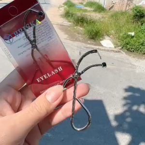 Kẹp Mi Góc Briska Eyelash Curler 212 Cao Cấp Bấm Mi Cong Vút [Chính Hãng]