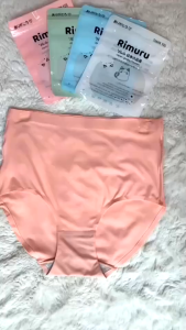 [ใหม่] HINATA กางเกงในเอวสูง ผ้าไร้ขอบ นิ่ม ลื่น ยืดหยุ่นดีมาก ผ้า Ice Silk เย็นสบายผิว สะโพก 25-45 นิ้ว