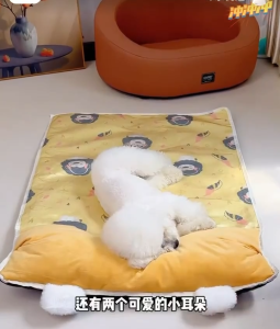 Ready Stock Summer Pet Cooling Mats Bed Pet Dogs Cats Round Heat Relief Sleeping Ice Pad Pet Supplies