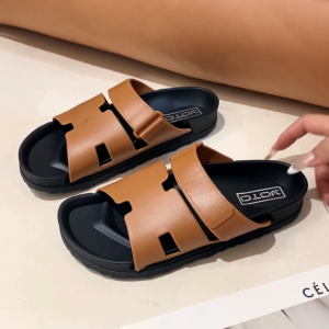 LALA Cool Adventure Slippers: The Ultimate Women's Outdoor Slipper