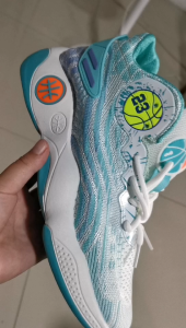 COD Mens basketball shoes breathable non-slip wear-resistant practical lightweight soft-soled running shoes for boys