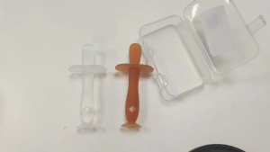 Mumystation Mainan Bayi Mainan Gigitan Silikon Lembut Teether Molar Stick