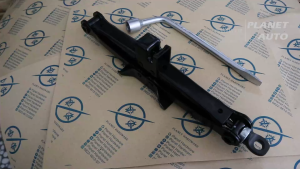 Paket Toolkit Set Dongkrak Mobil 2 Ton & Kunci Roda 21mm