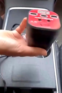 Charger Mobil Charger Mobil Inverter 2USB+Type C Colokan Charger Fast Charging Mobil Konverter Daya