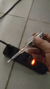 Bút thử điện cảm ứng thông minh 2 đèn led đo thông mạch/dây điện đứt ngầm