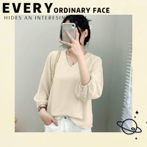 LHMonday สวยสะบัดเลอ เสื้อผ้าแฟชั่นสำหรับผู้หญิง เสื้อยืดแขนสั้น  ใส่แล้วไม่อับร้อน ใครมองหาเสื้อดีๆ ขอแนะนำรุ่นนี้เลย