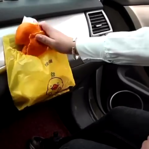 Multifunctional Self-Adhesive Car Trash Bag with Elastic Shrink Mouth Design - Durable Disposable Rubbish Bin Liner